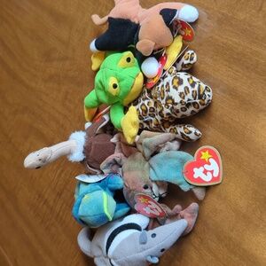 Lot of 7 of Teenie Beanies